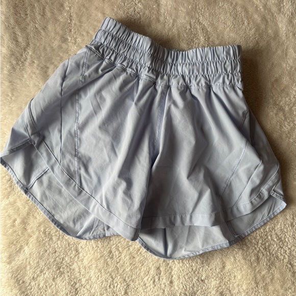 Lululemon Track That Mid-Rise Lined Short 5” - Picture 3 of 5